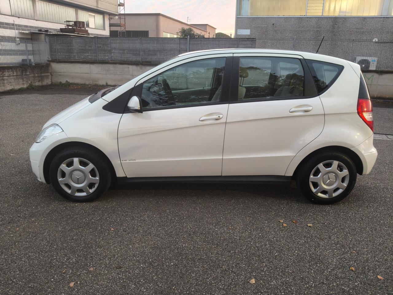 Mercedes-benz A 180 CDI Executive 2011