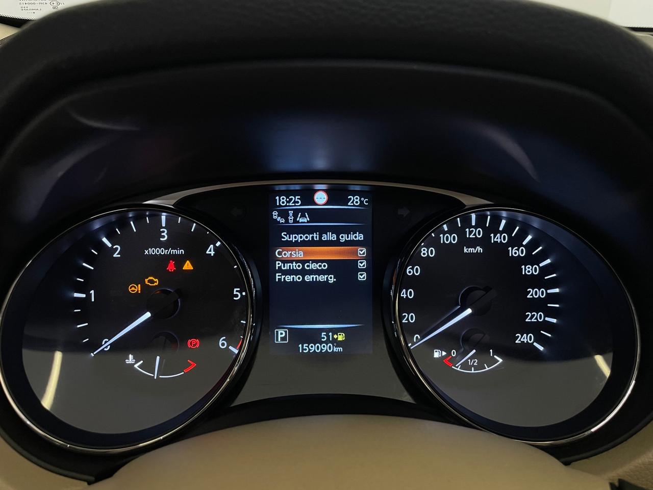 Nissan X-Trail 2.0 dCi 2WD X-Tronic N-Connecta