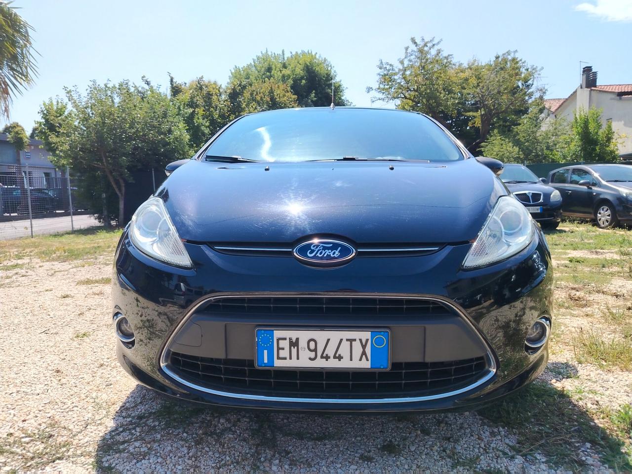 Ford Fiesta 1.4 5 porte Bz.- GPL Titanium