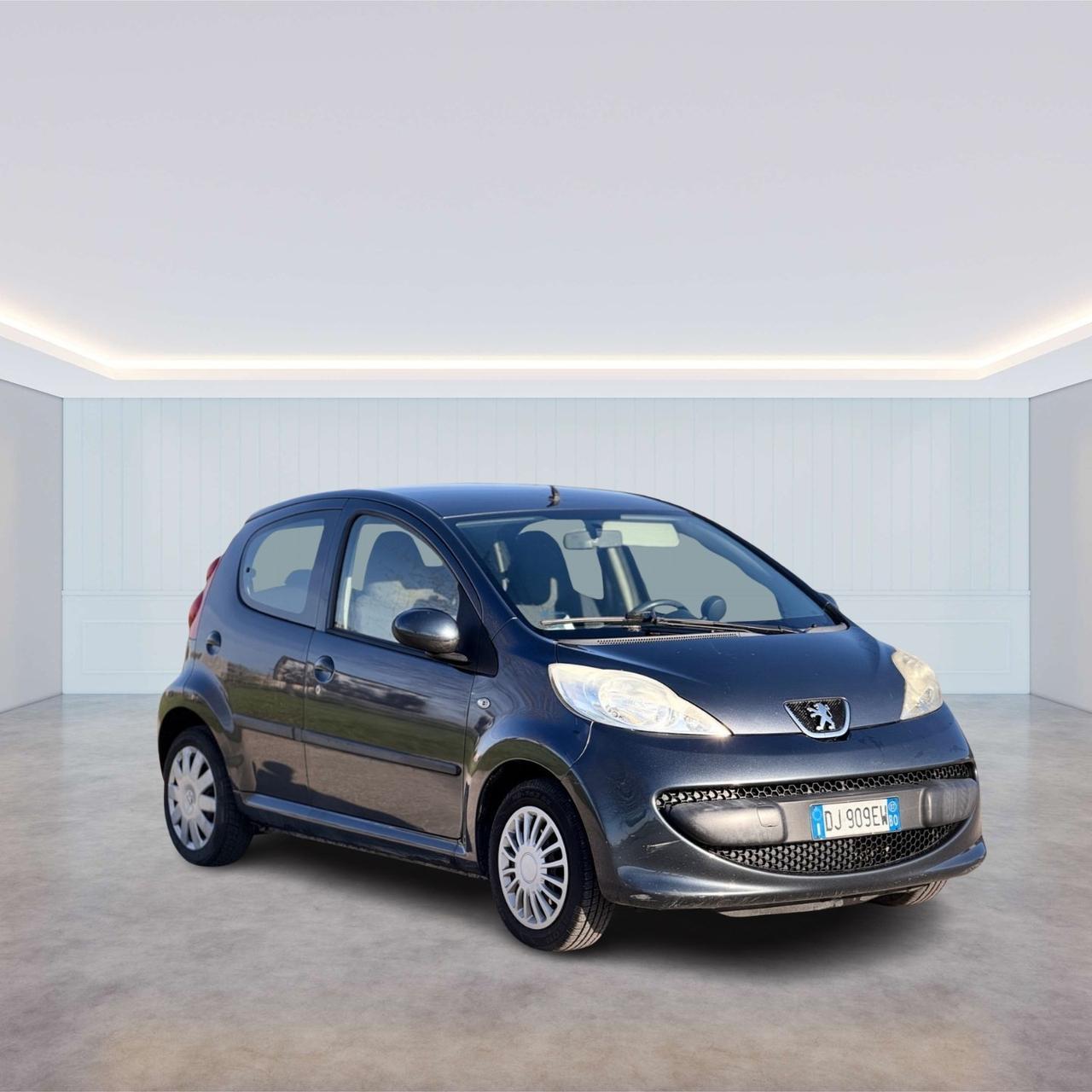 Peugeot 107 Benzina Neo Patentati