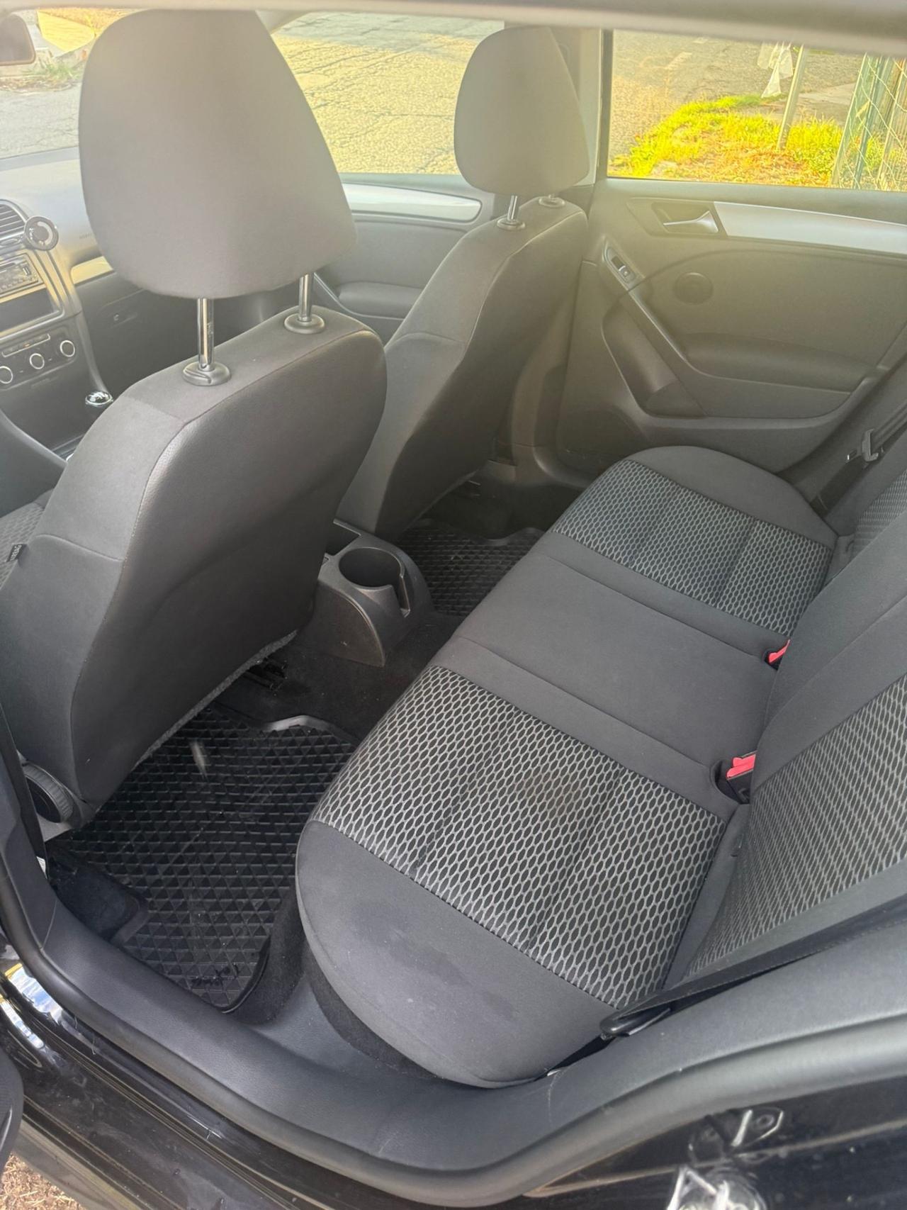 VW GOLF VI 1.6 DIESEL 105 CV