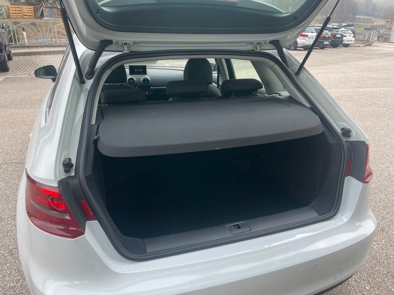 Audi A3 SPB 1.6 TDI S tronic Ambition