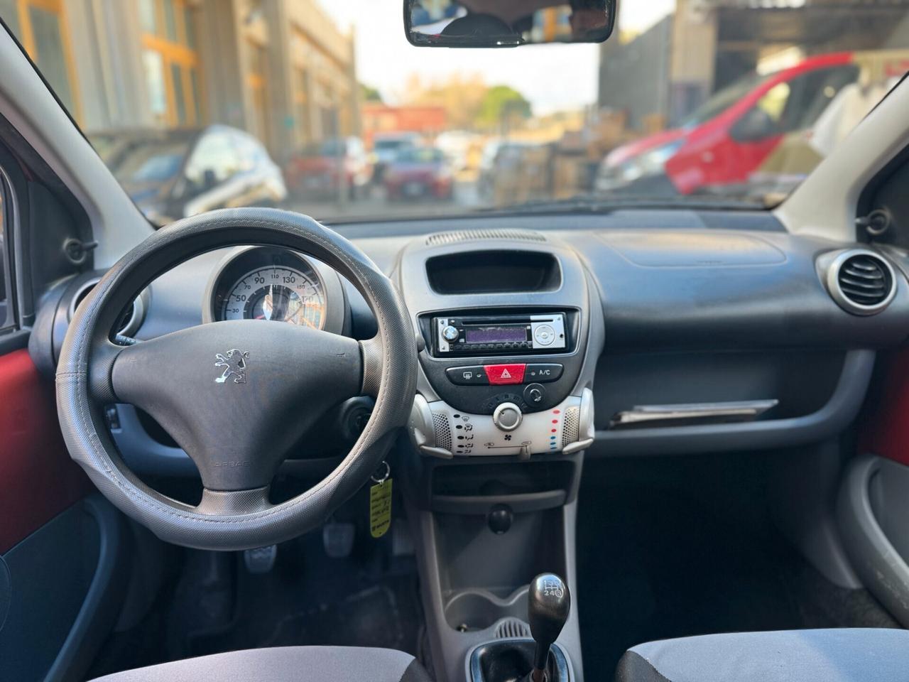 Peugeot 107 1.0 68CV 5p. Desir