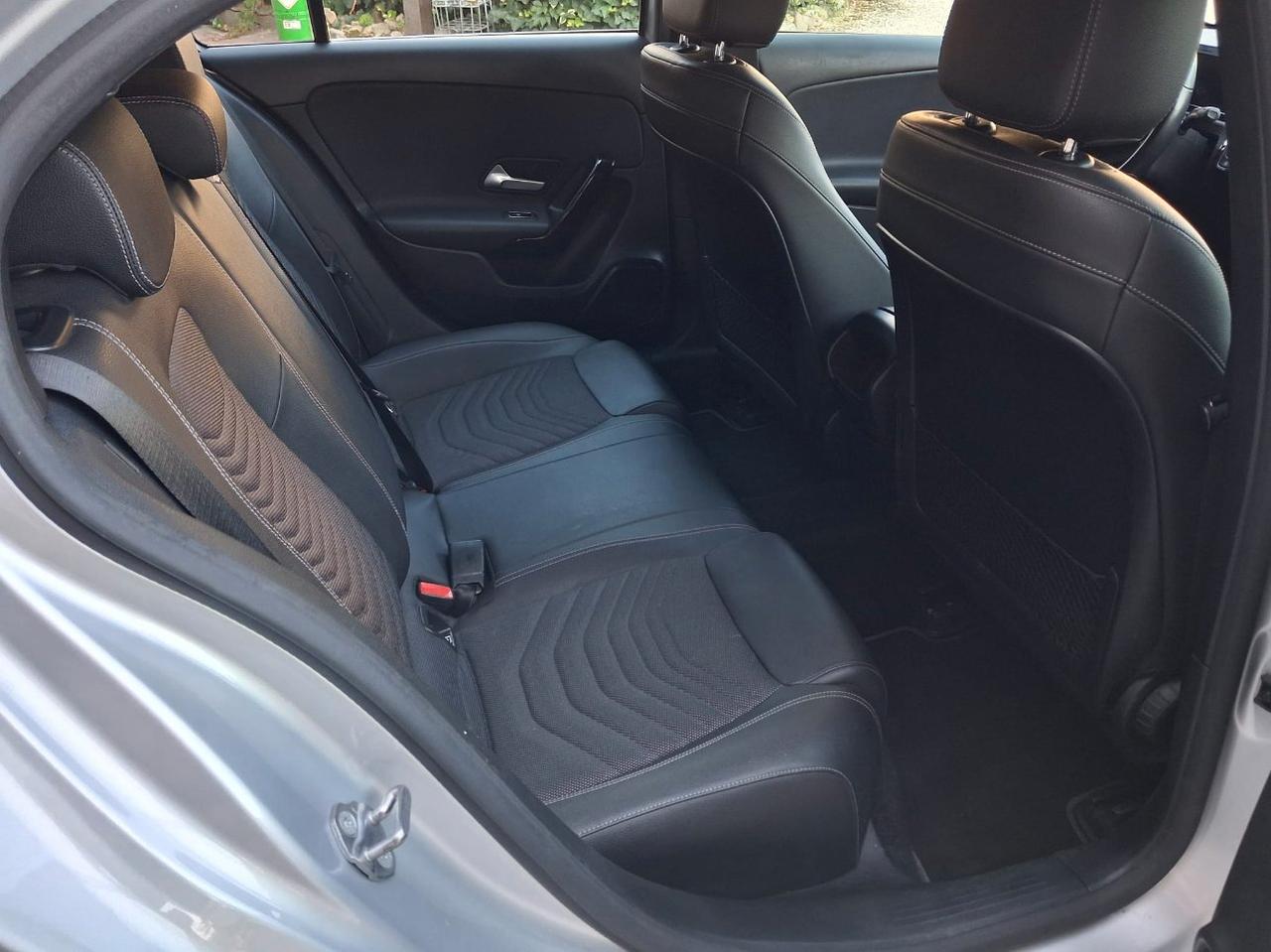 Mercedes A 180 D Business Extra 7G-DCT