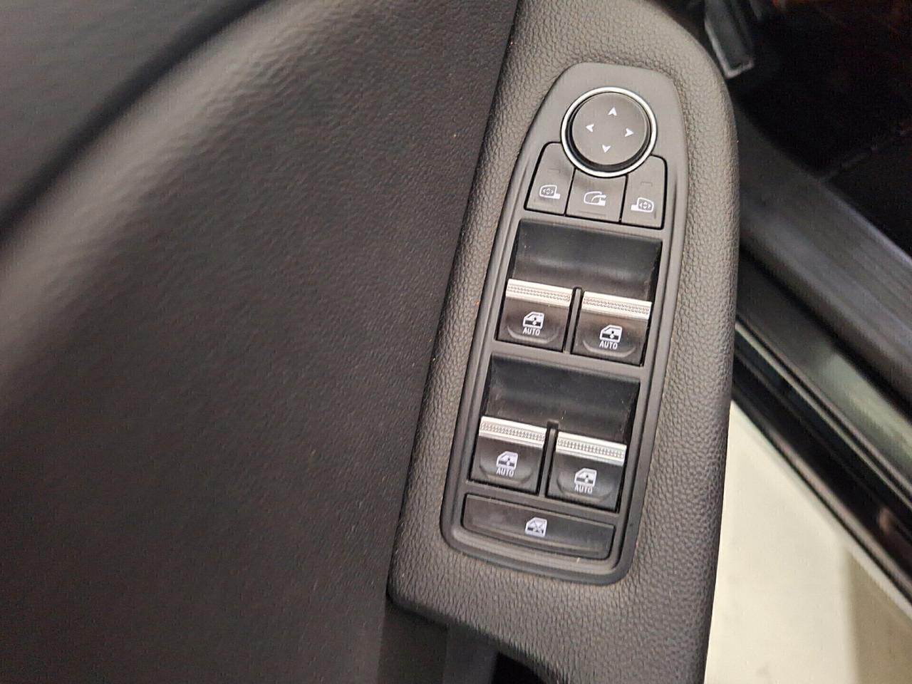 Renault Clio 1.0 100cv 1 PROPRIETARIO