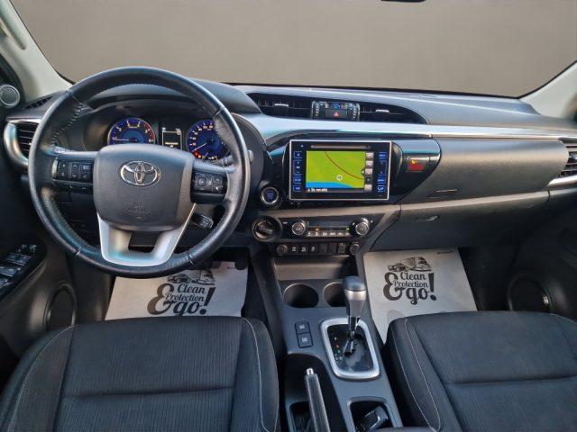 TOYOTA Hilux 2.4 D-4D A/T 4WD 4 porte Double Cab Executive