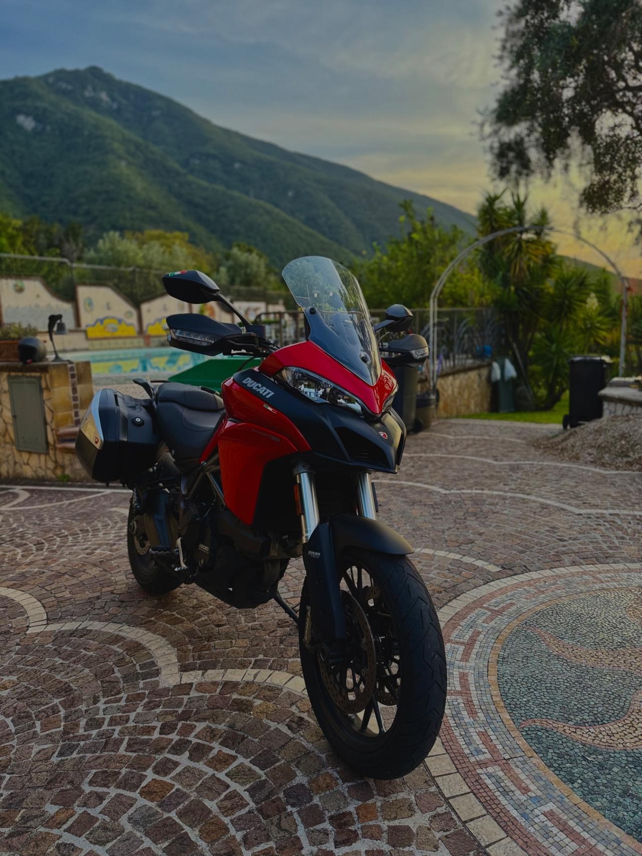 Ducati Multistrada 950