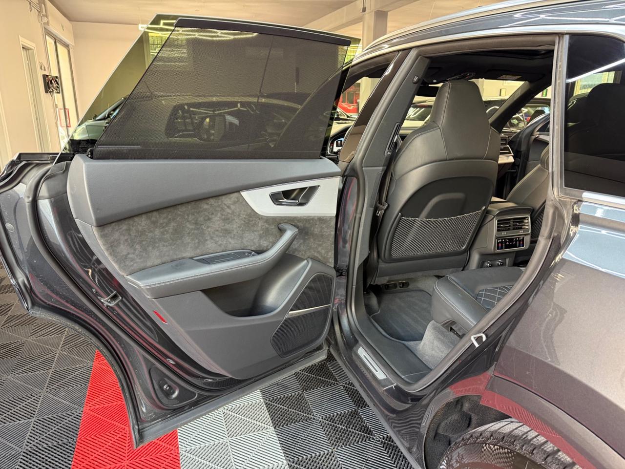 Audi SQ8 4.0 TFSI quattro sport attitude - FABIANOAUTO