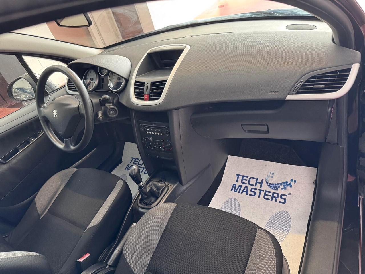 Peugeot 207 1.4 VTi 95CV SW XS Ciel