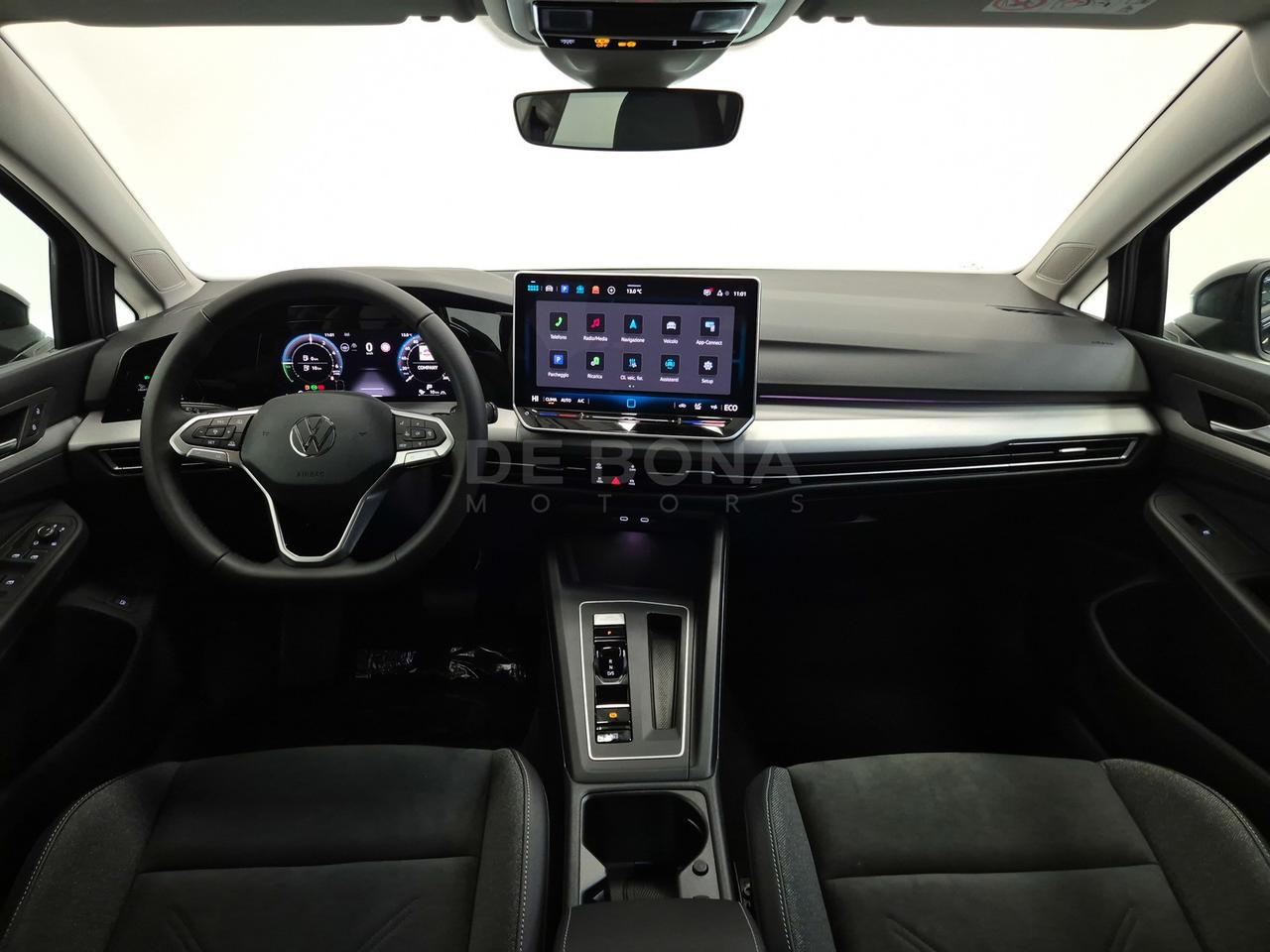 Volkswagen Golf 1.5 tsi ehybrid life 204cv dsg