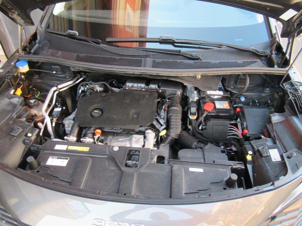 Peugeot 3008 BlueHDi 130 S&S Allure