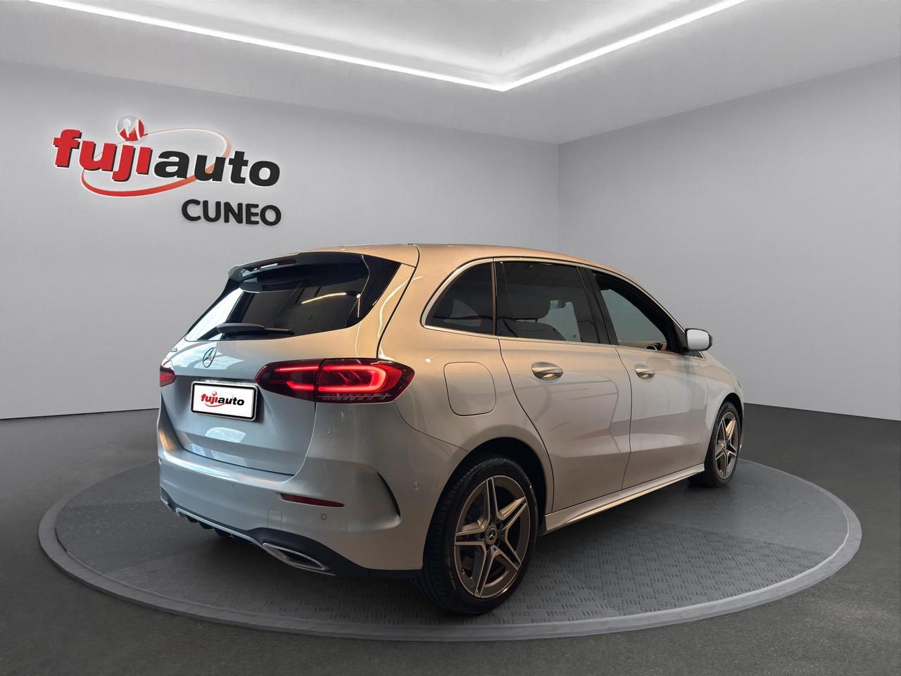 Mercedes B 250 e eq-power premium auto