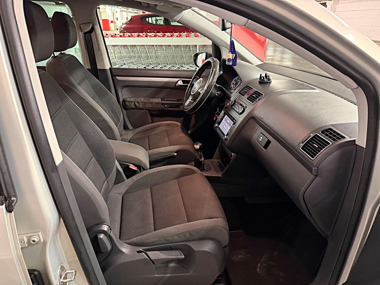 Volkswagen Touran 1.6 TDI DPF Comfortline BMT 7 Posti Garanzia 12 Mesi