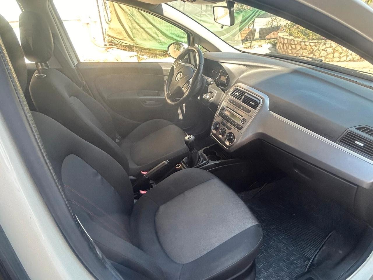 Fiat Punto 1.3 MJT 75cv 2013 ok neopatentati