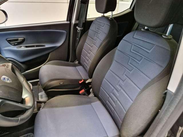 Lancia Ypsilon Ypsilon 1.0 FireFly 5 porte S&S Hybrid Platino