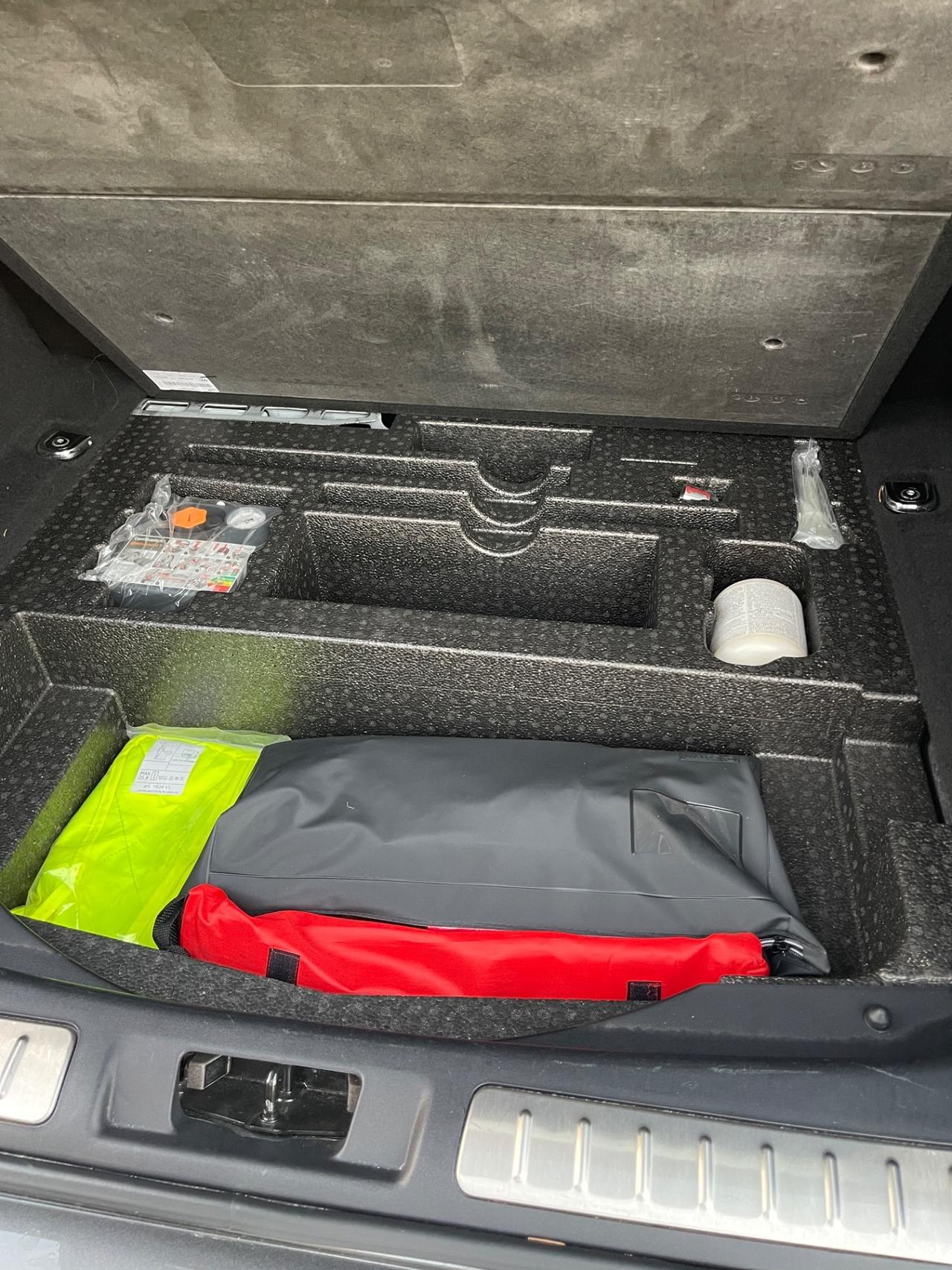 Land Rover Range Evoque 2.2 TD4 5p. British Edition Dynamic