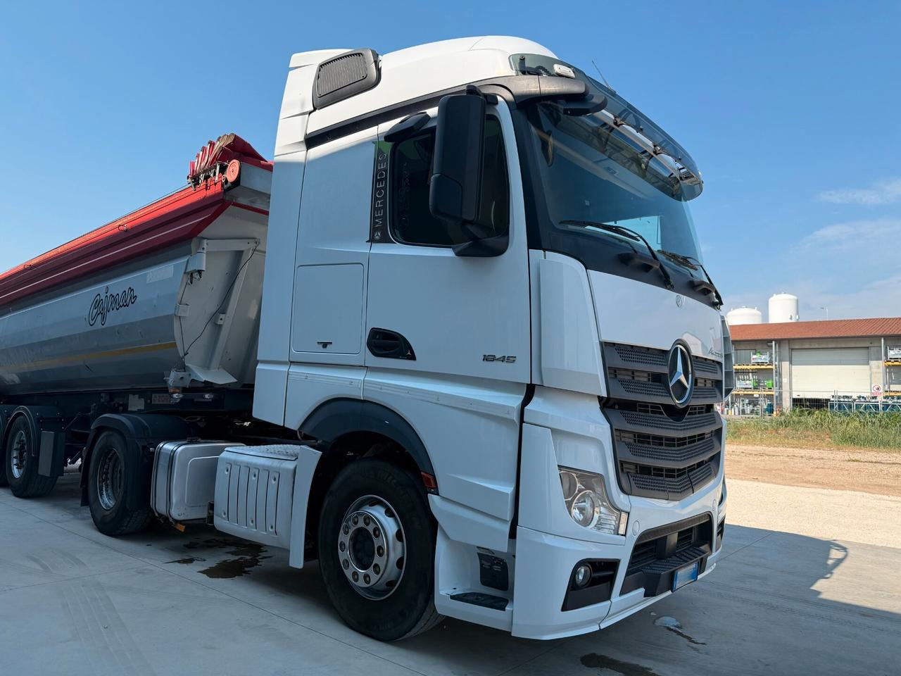 Mercedes Benz Actros 1845 Retarder Kipphydraulik ADR Euro6