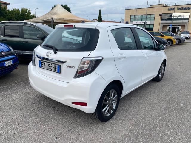 TOYOTA Yaris 1.4 D-4D 5 porte Active