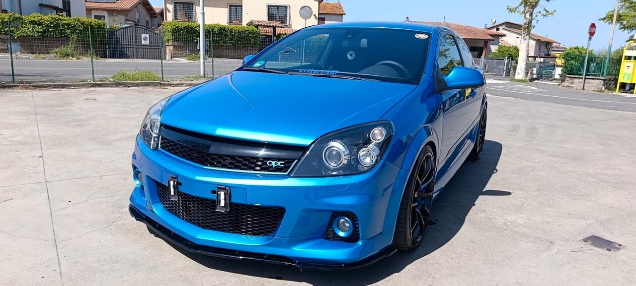 Opel Astra300cv turboOPC