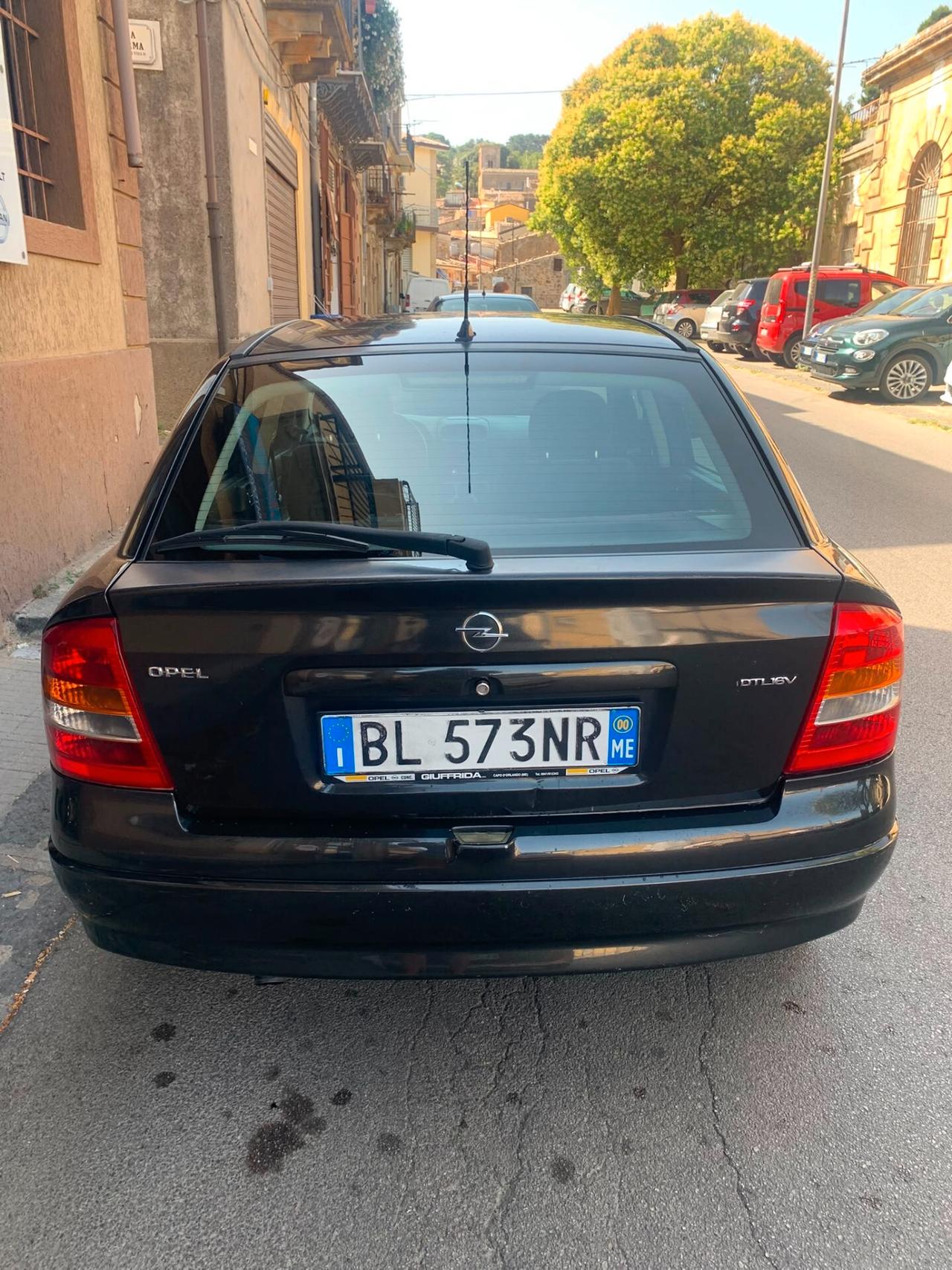 Opel Astra 2.0 16V DTI cat 5 porte CDX - CONTO VENDITA -
