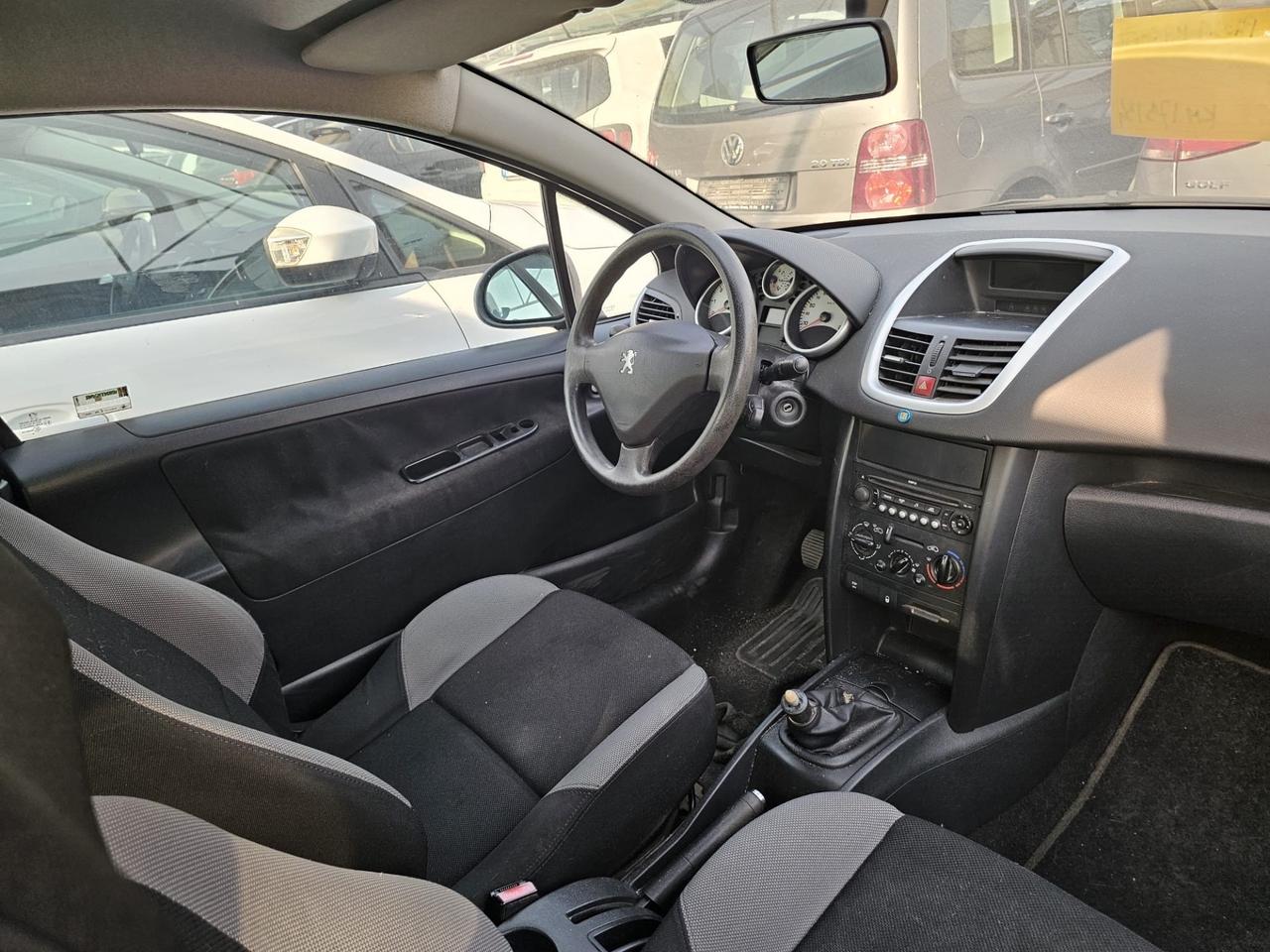 Peugeot 207 1.4 8V 75CV 3p. Energie Sport ECO GPL
