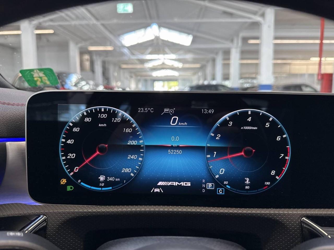 Mercedes-Benz CLA 35 AMG 4MATIC 7G-DCT