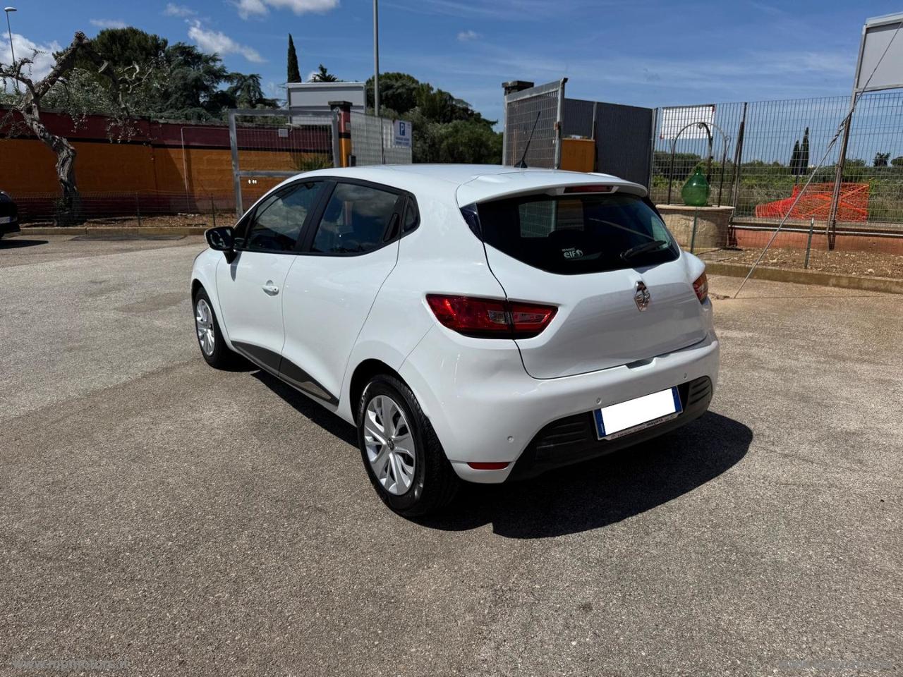 RENAULT CLIO DYNAMIQUE 1.5 dCi 75CV AUTOCARRO