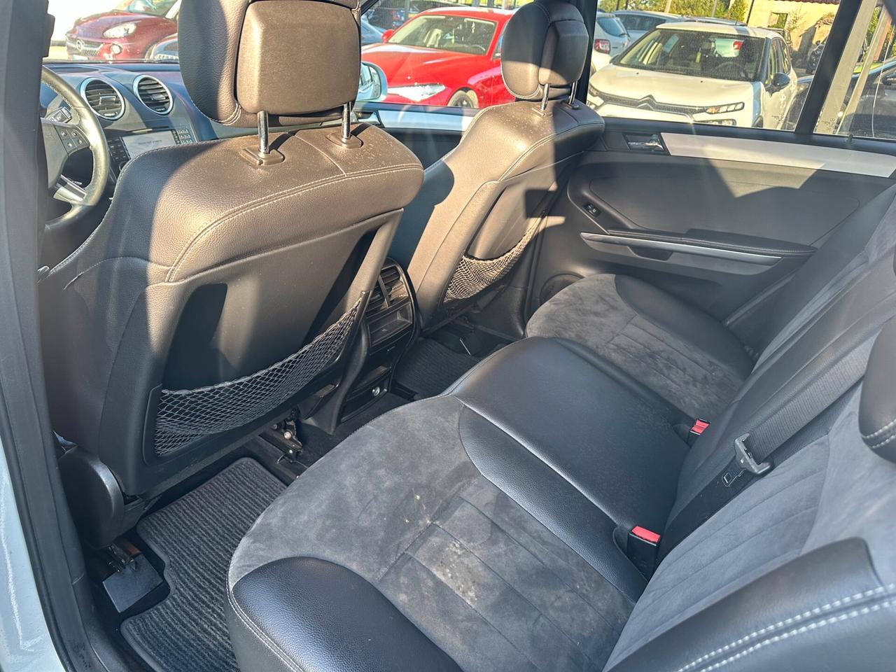 MERCEDES-BENZ*ML 320*CDI*SPORT*NAVI*XENO*PDC*