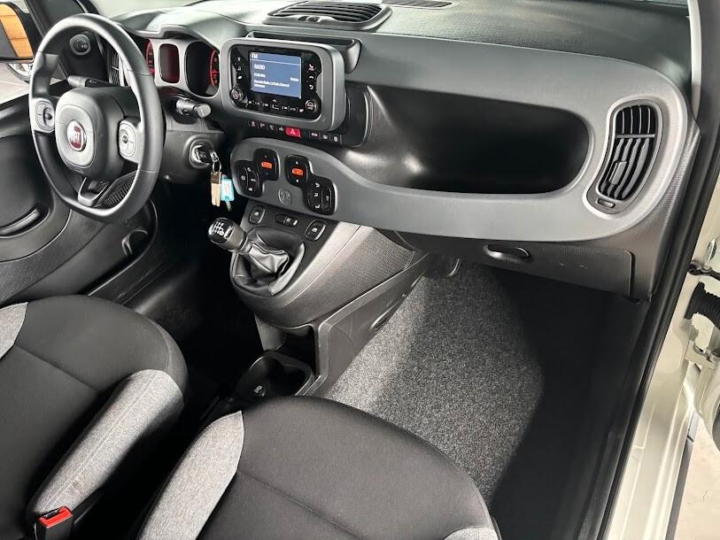 Fiat Panda 1.0 FireFly Hybrid 40.000KM NEOPATENTATI