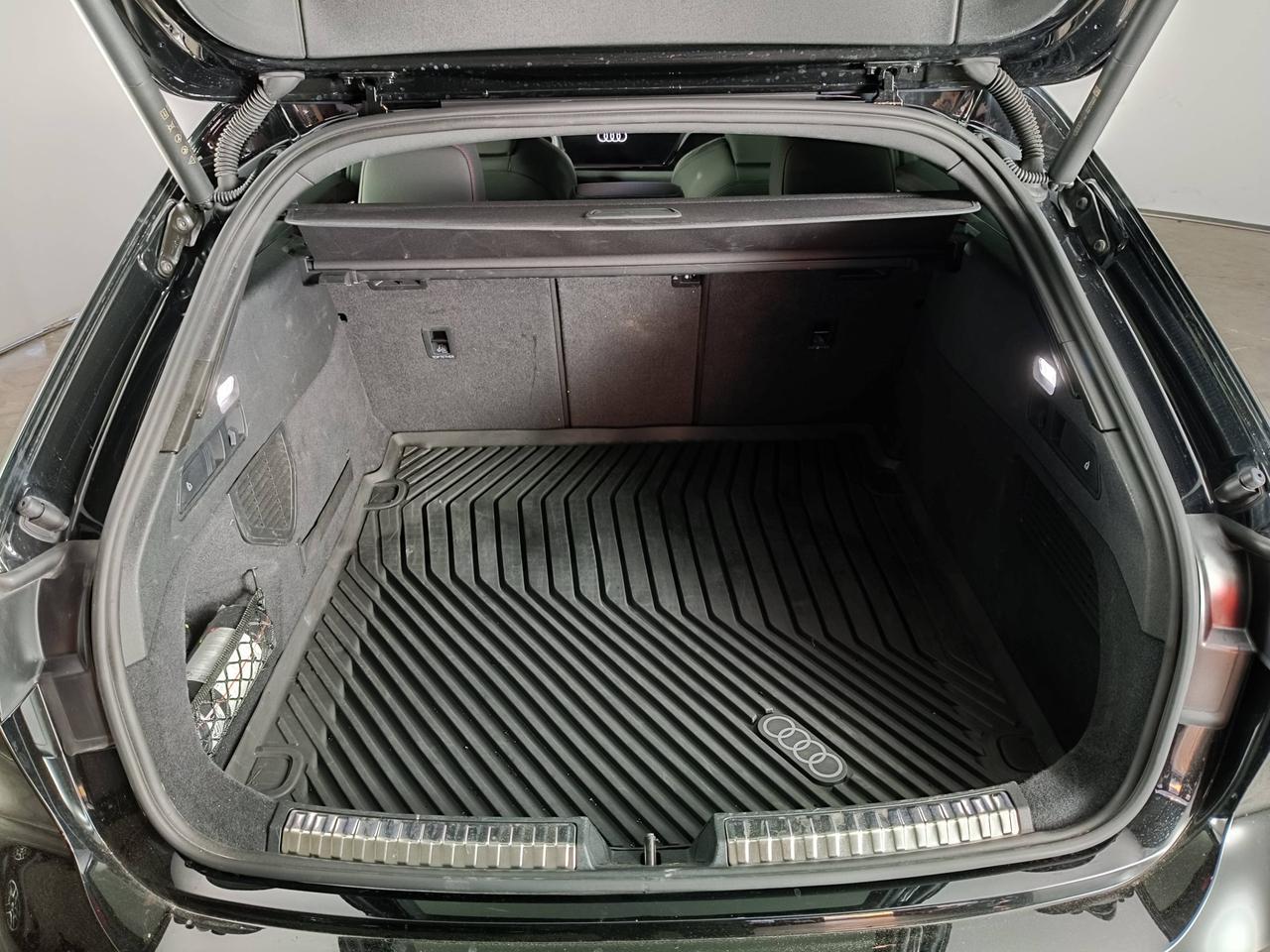 AUDI A5 III 2024 Avant - A5 Avant 2.0 tdi mhev+ S line edition qu