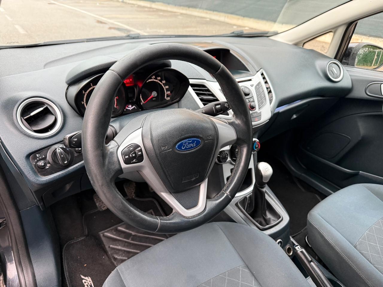 Ford Fiesta 1.4 GPL - 12 MESI DI GARANZIA -