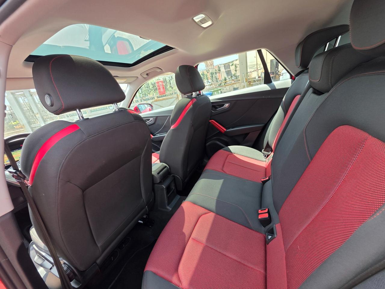 Audi Q2 2.0 TDI quattro S tronic Design