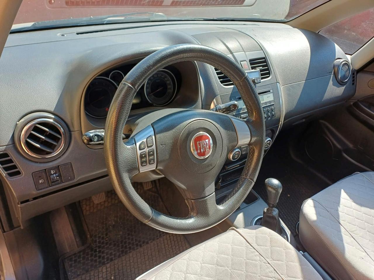 Fiat Sedici 1.6 16v 120 cv 4x2 Dynamic