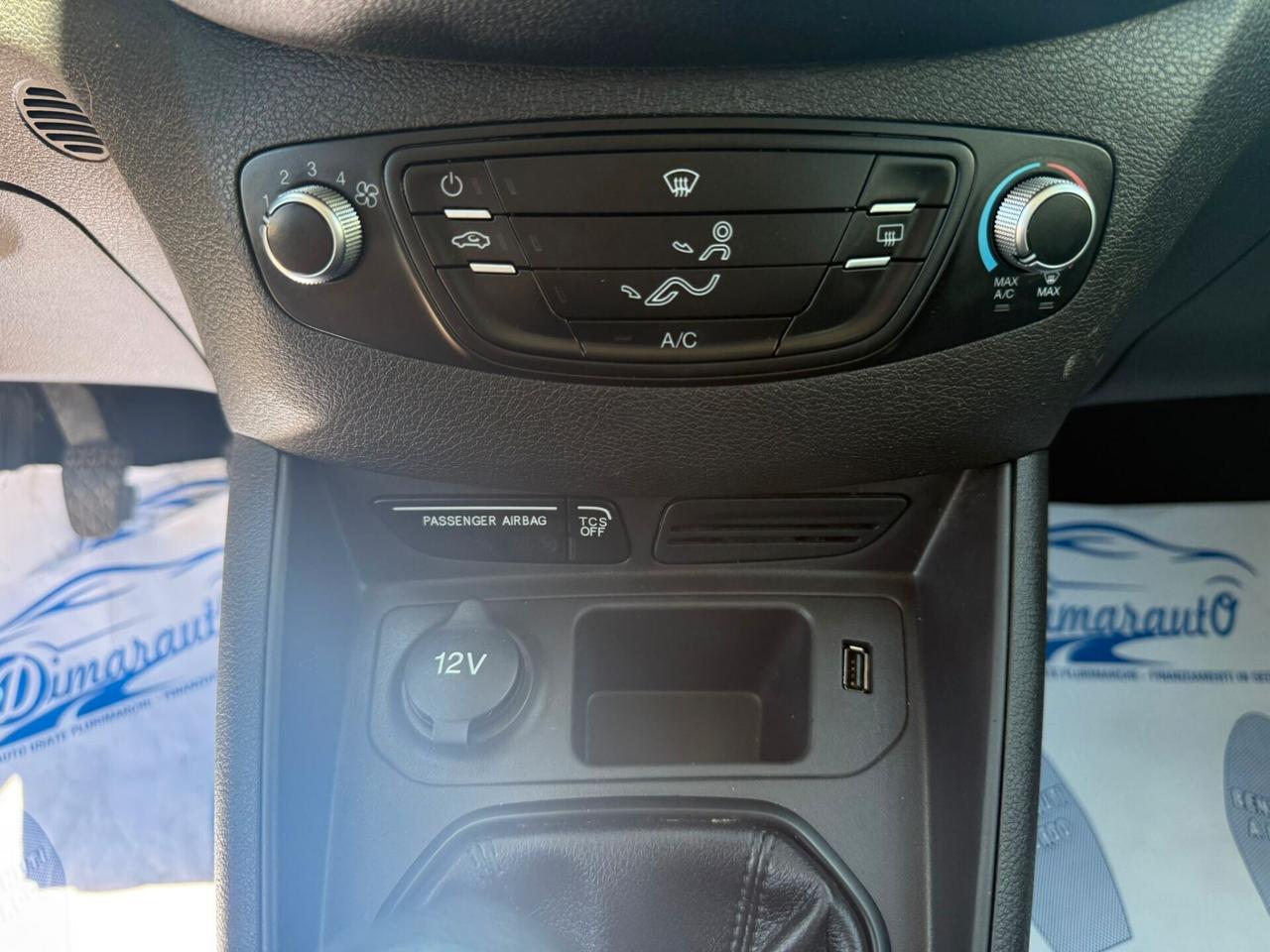 FORD TOURNEO COURIER 1.0 BENZINA 81.121 KM 2019