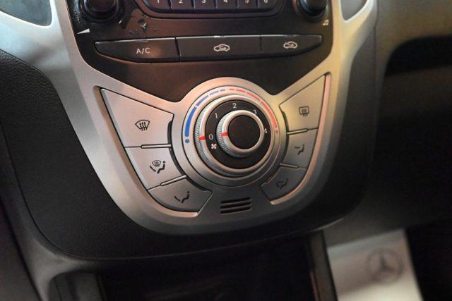 HYUNDAI iX20 1.6 CRDI 115CV COMFORT 6M PDC MP3 16"AUX TEL FULL!