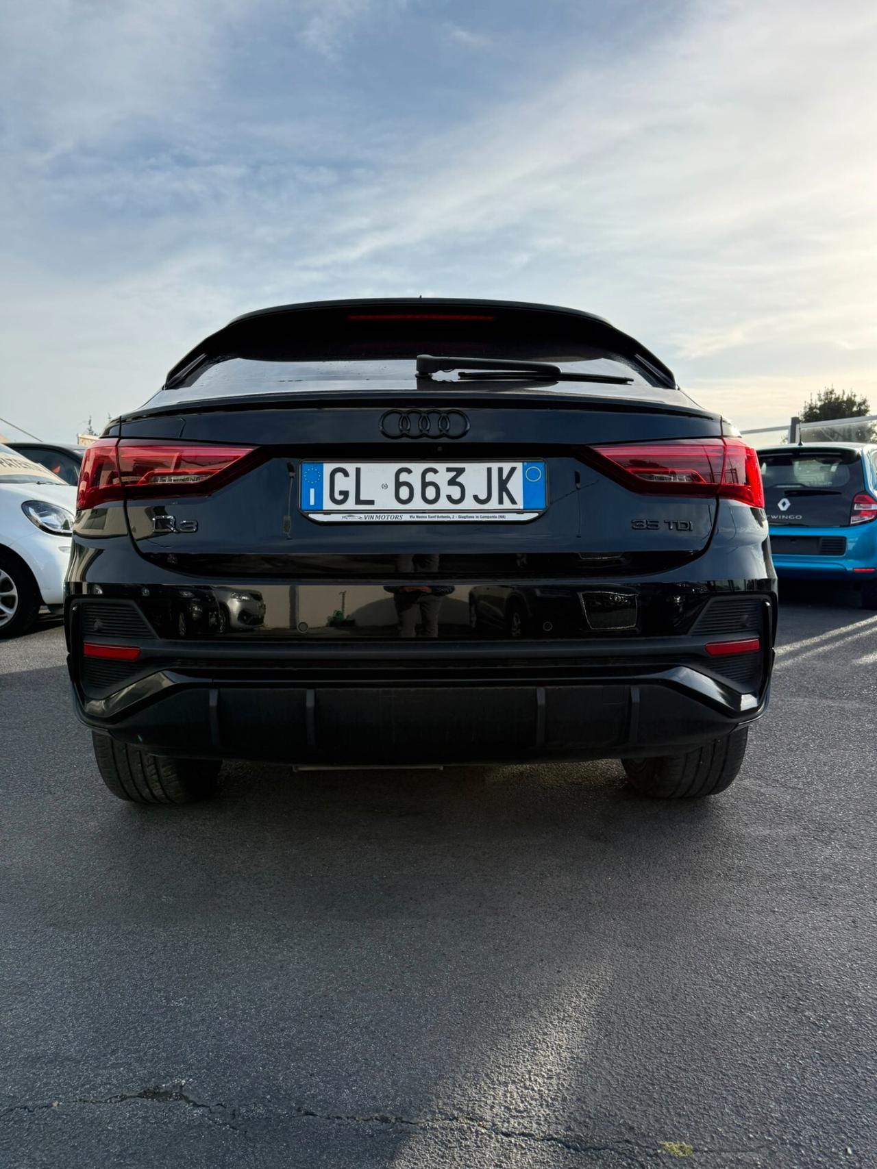 Audi Q3 35 TDI S tronic line edition 11/2019