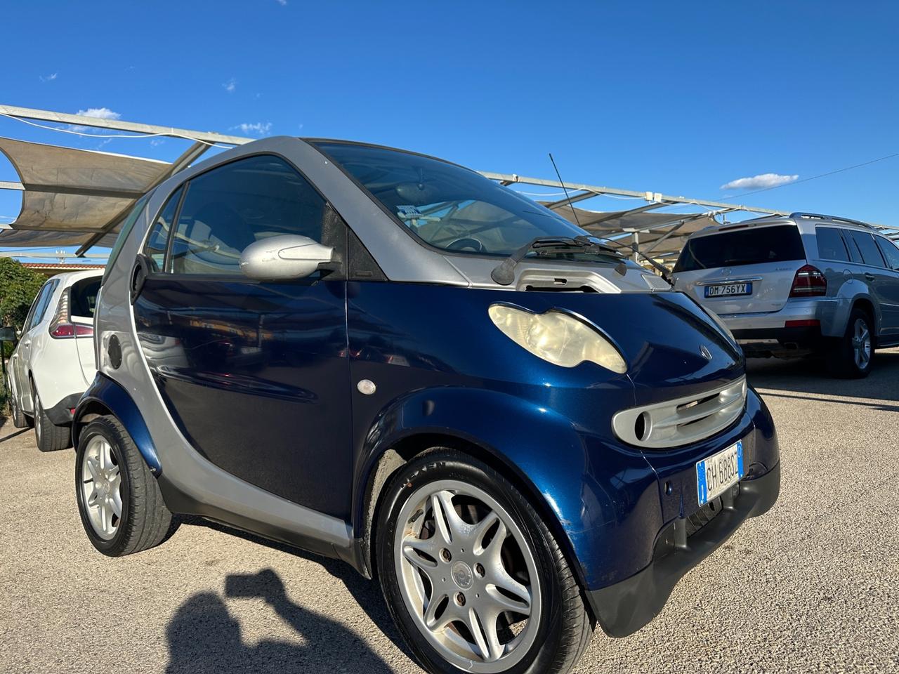 Smart 700 city-coupé pure (45 kW)