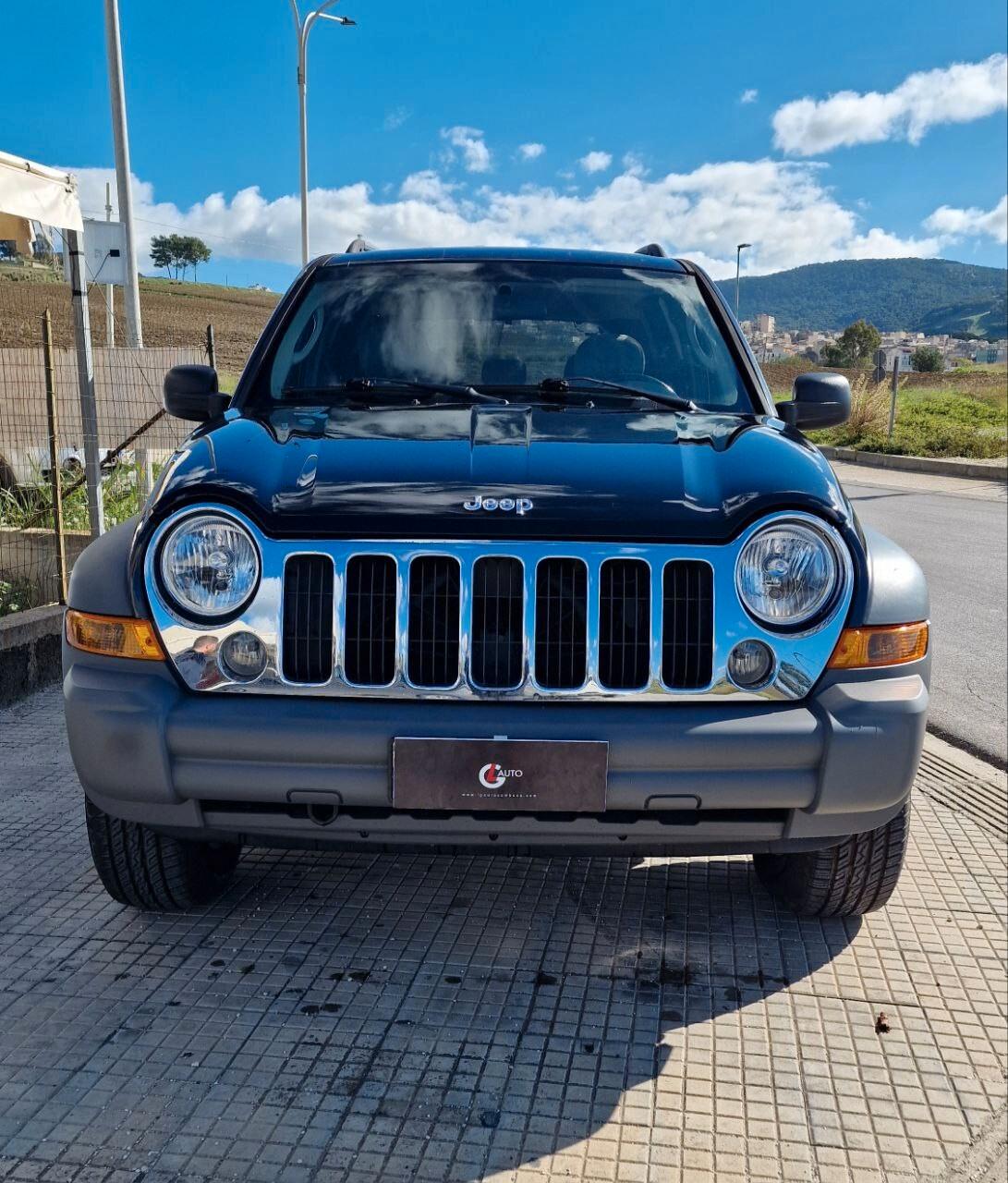 Jeep Cherokee 2.8 CRD Sport