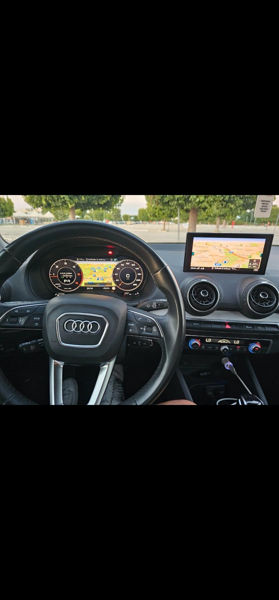 Audi Q2 35 TDI quattro S tronic Business Plus