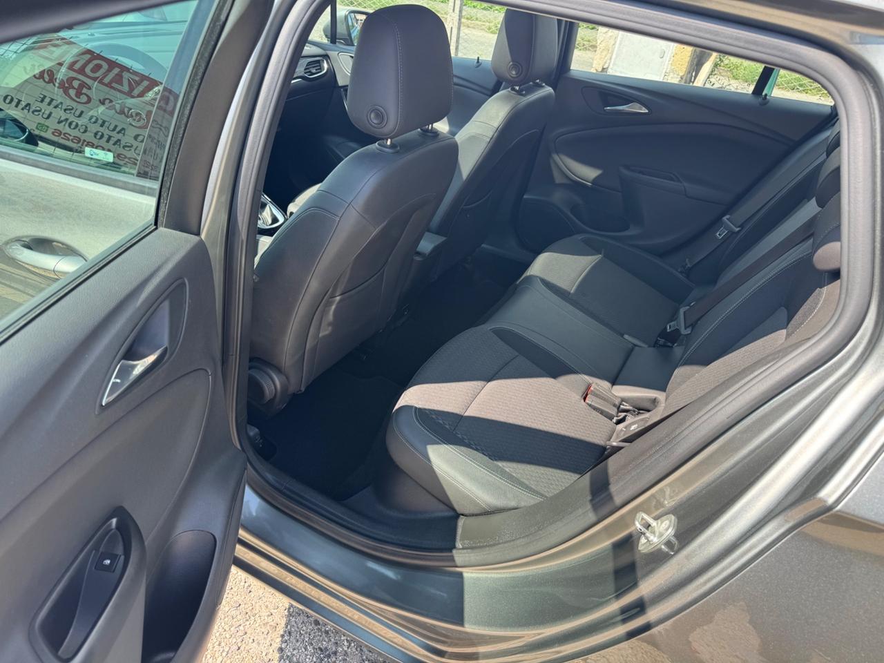 Opel Astra 1.6 CDTi 136CV aut. Sports Tourer Dynamic