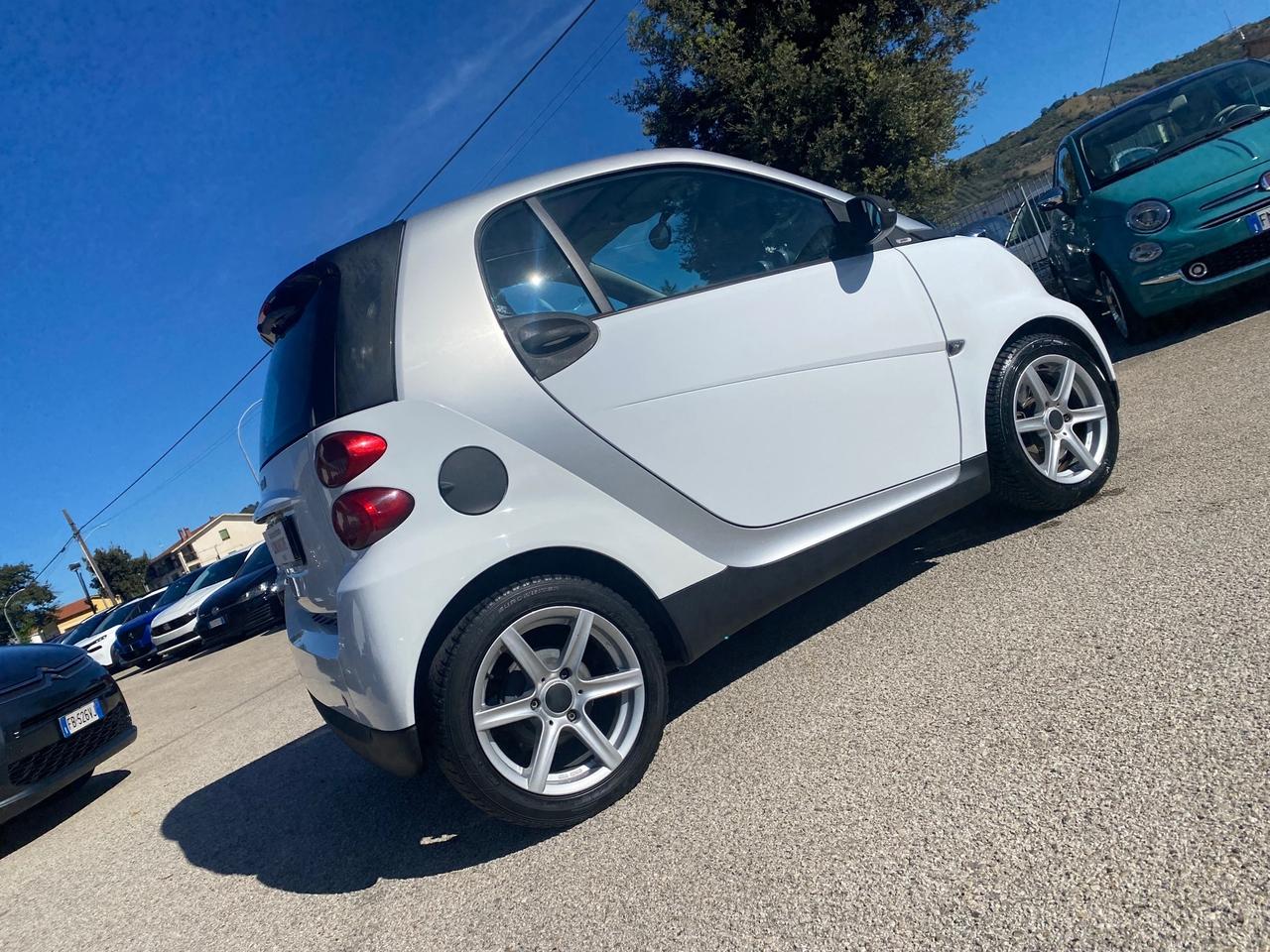 Smart ForTwo 1000 52 kW coupé pulse 71cv