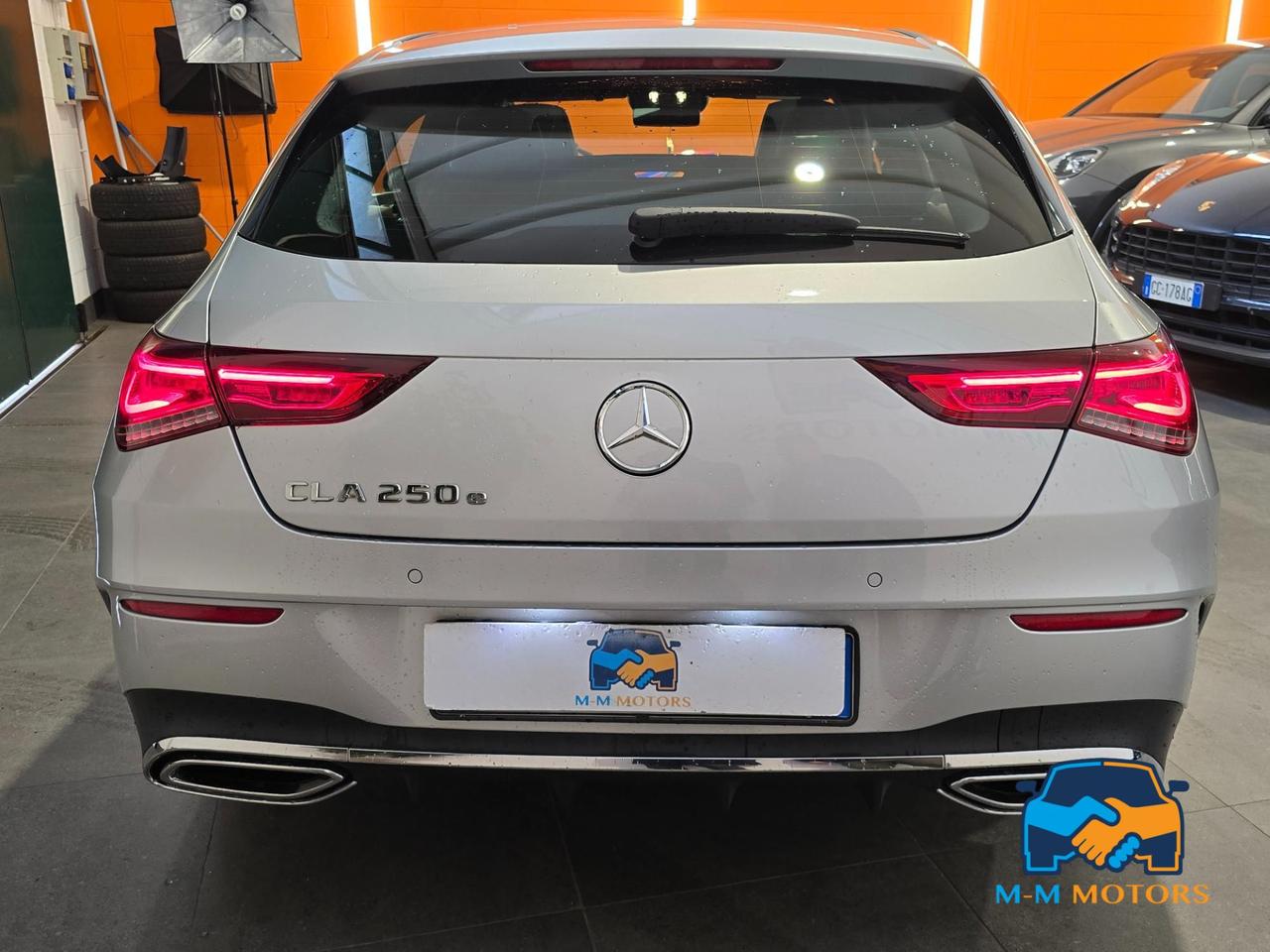 Mercedes CLA Shooting Brake 250 e phev (eq-power) Premium auto