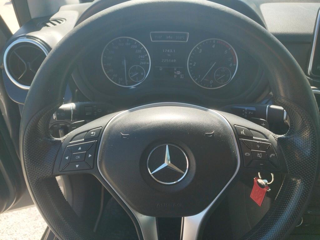 Mercedes-benz B 180 CDI BlueEFFICIENCY Premium