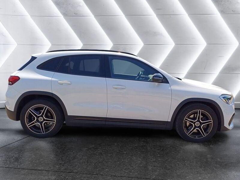 Mercedes-Benz GLA 200 d Premium 4matic auto