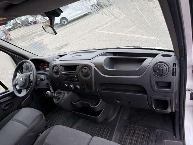 Nissan NV400 35C16 2.3dCi EVI Container 4400x2100x2350 kg 770