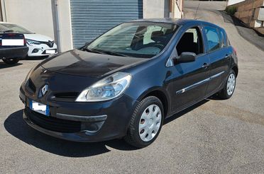 Renault Clio 1.5 dCi 85CV 5 porte Dynamique