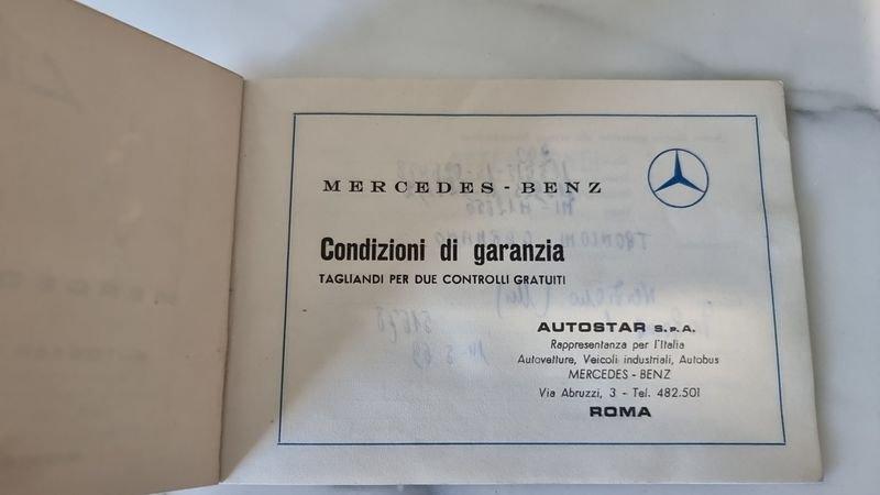 Mercedes-Benz W115 200 200 8 - condizioni impeccabili