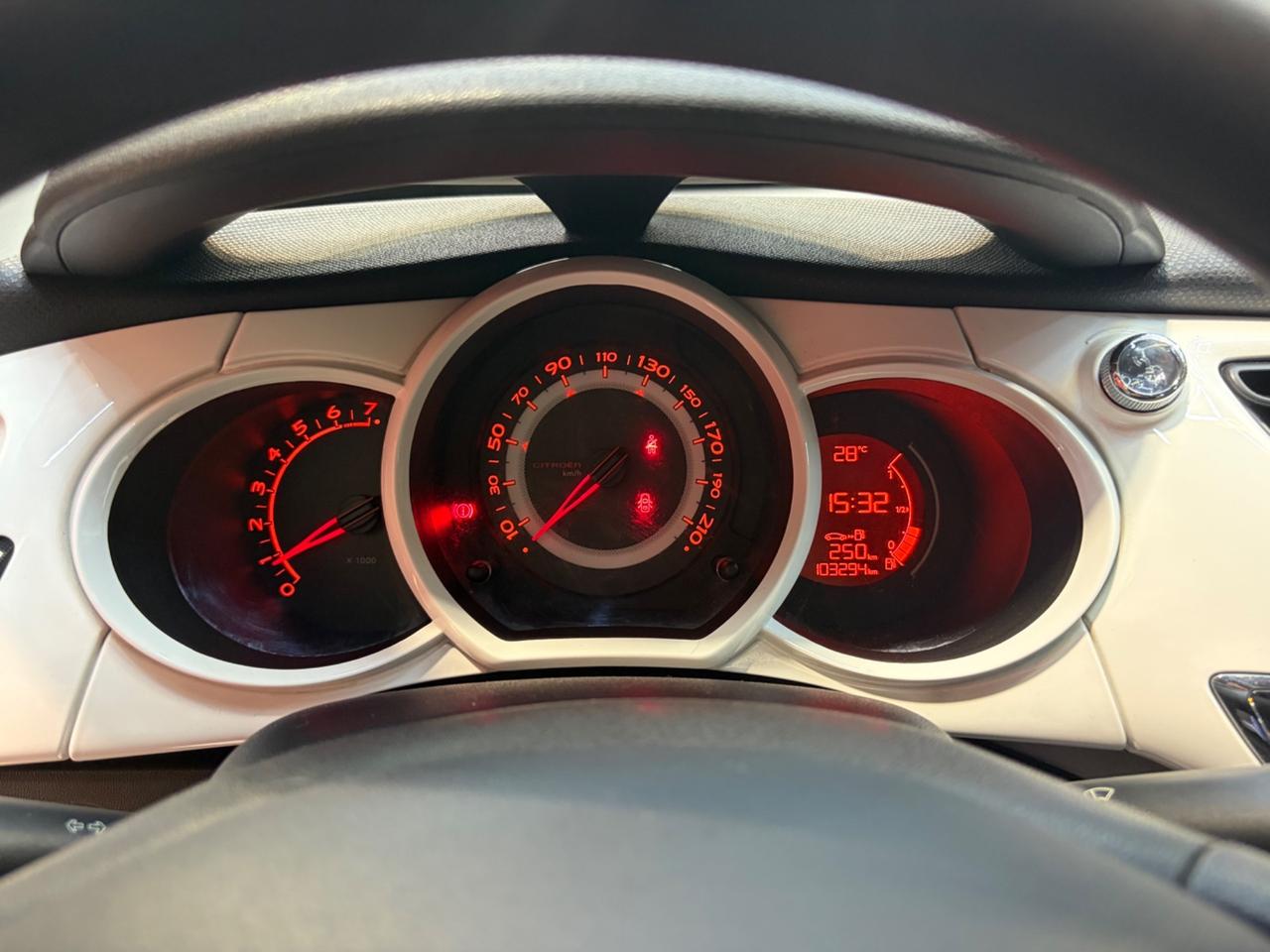Citroen C3 1.4 Exclusive solo 99.000km