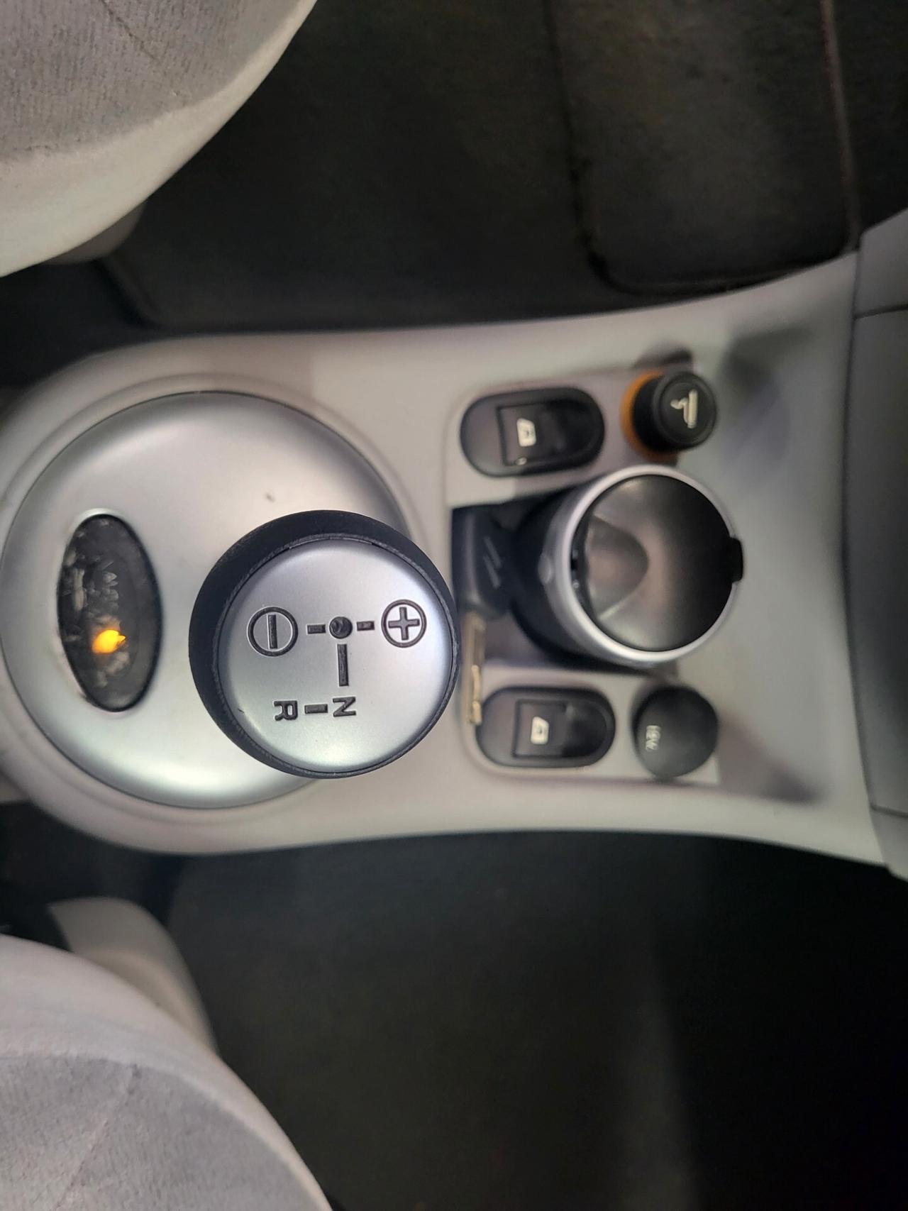 Citroen C3 1.4 16V SensoDrive Exclusive BENZINA EURO 4!! PREZZO REALE!! UNICO PROPRIETARIO!!