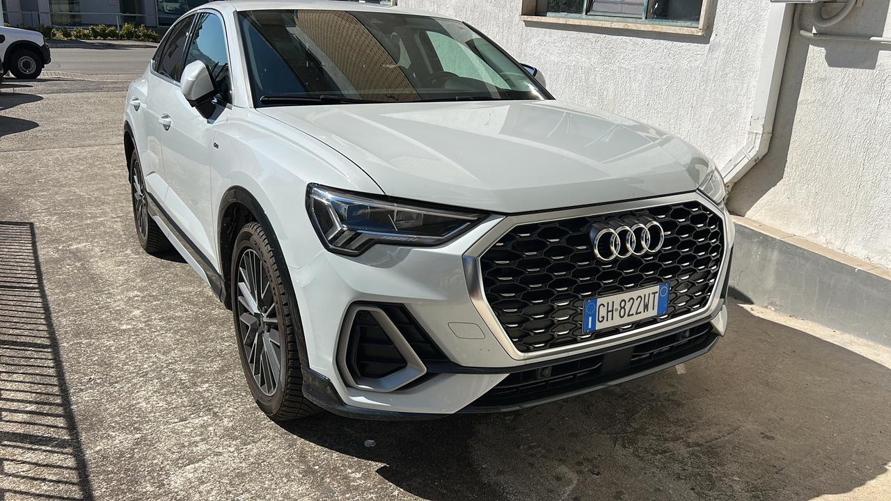 Audi Q3 Sportback 35 TDI S tronic line edition “70.000 Km”